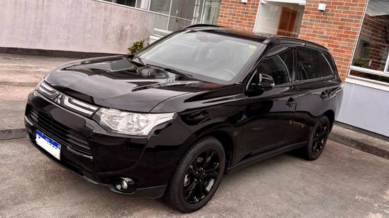 MITSUBISHI OUTLANDER 2.0 16V GASOLINA 4P AUTOMÁTICO MITSUBISHI OUTLANDER 2.0 16V GASOLINA 4P AUTOMÁTICO